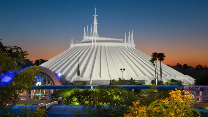 Space Mountain Fastpasses