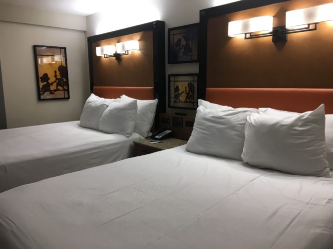 What Do the Refurbished Guest Rooms Look Like at Disney's Coronado Springs Resort? 1