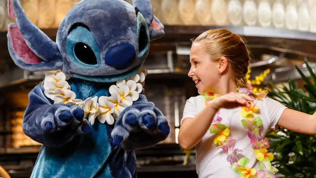 5 Fun-filled Disney World Character Dining Experiences That Don't Require Theme Park Admission 1