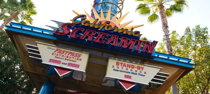 What is Changing with Disneyland's FASTPASS System? 1