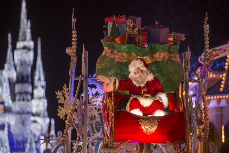 8 Fantastic Reasons Why Disney World Is the Place to Be this Christmas Season 1