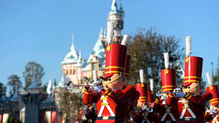 8 Must Dos for Those Visiting Disneyland This Holiday Season 8