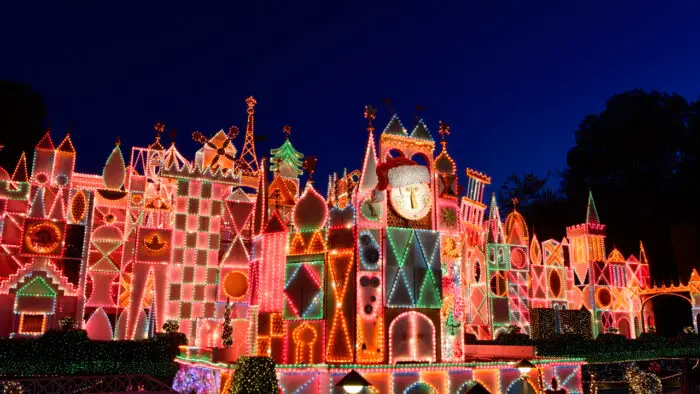 Counting Down to Christmas With 12 Must-Do Disneyland Resort Experiences 1