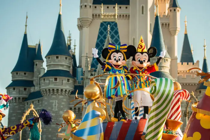 5 Magical Parades and Shows at Walt Disney World 2