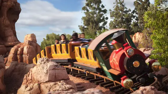 Everything You Need to Know About Rider Switch at Disneyland Resort 1